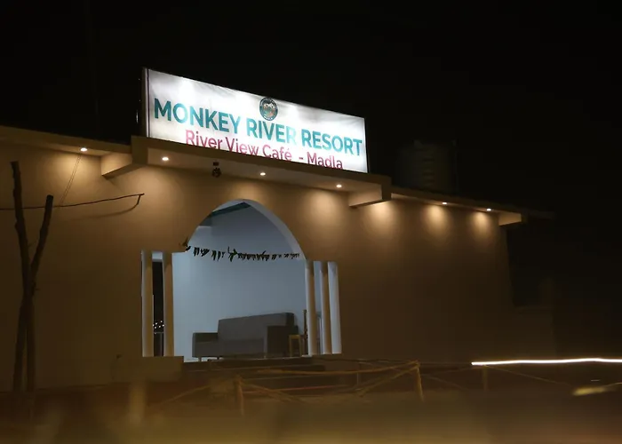 Monkey River Resort Madla