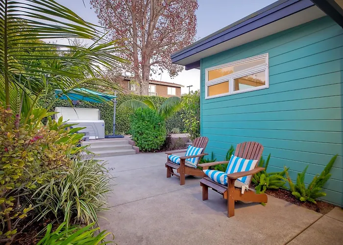 Luxury 3-Bed Beach Cottage With Hot Tub, Fire Pit, Bbq - Walk To Beach