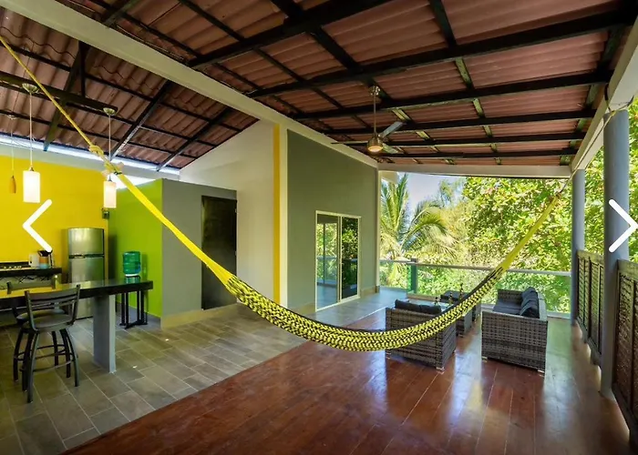 Casas Hector Rios