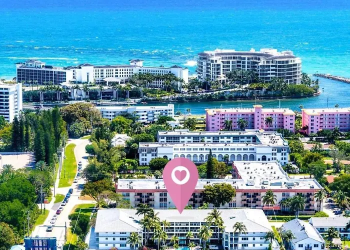 Luxury Waterfront Boca With Pool, Hot Tub And Boat Views