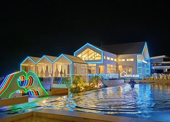 Fairways And Bluewater Boracay