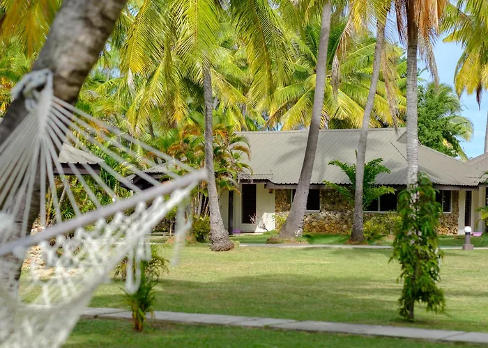 Plantation Island Resort