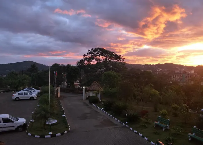 Kstdc Hotel Mayura Valley View Madikeri