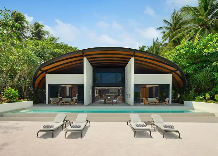 The Westin Maldives Miriandhoo Resort