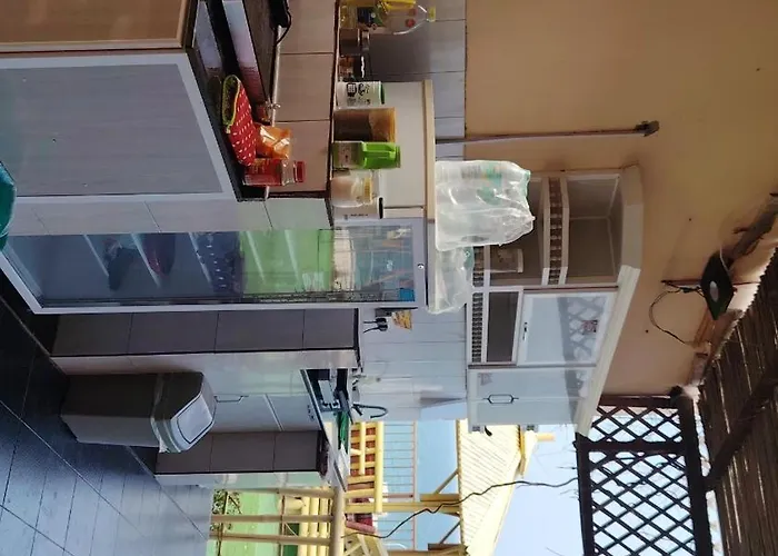 Alshumukh Guesthouse
