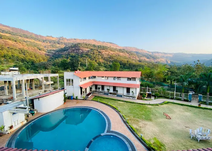 The Grand Leela Resort