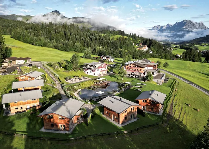 Farmhotel & Chalets Grosslehen