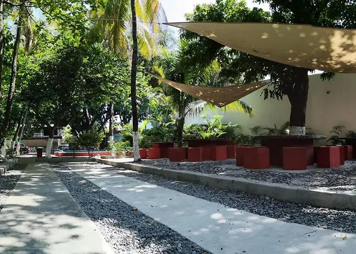 Hotel Rincon Familiar Con Piscina, Cerca De La Playa Y Restaurante