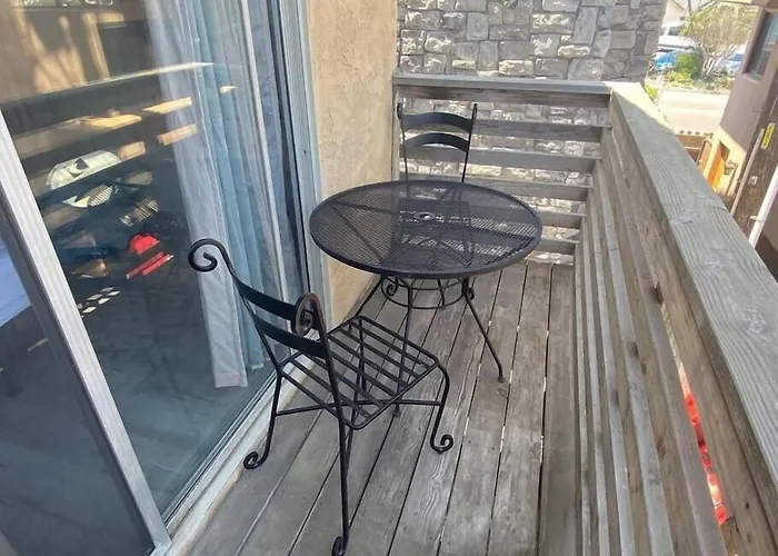 Ocean View Beach Stay W Pool Table & Bikes