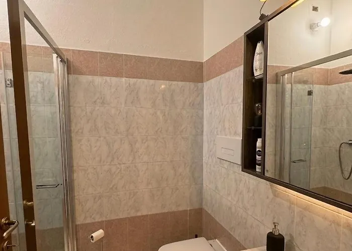 Guest House In Elegant Apartment Close To The Center