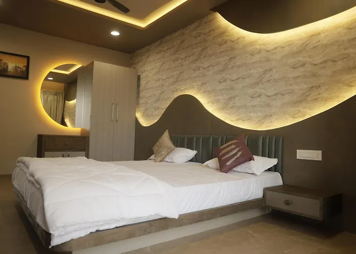 Shourya Resort And Lawn Panhala