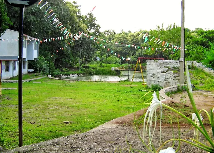 Star Key Point Resort - A Unit Of B Square Hospitality