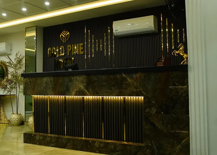 Gold Pine Hotel Mall Road