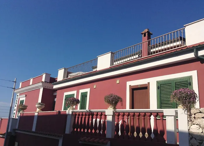 Hotel Villa A Mare