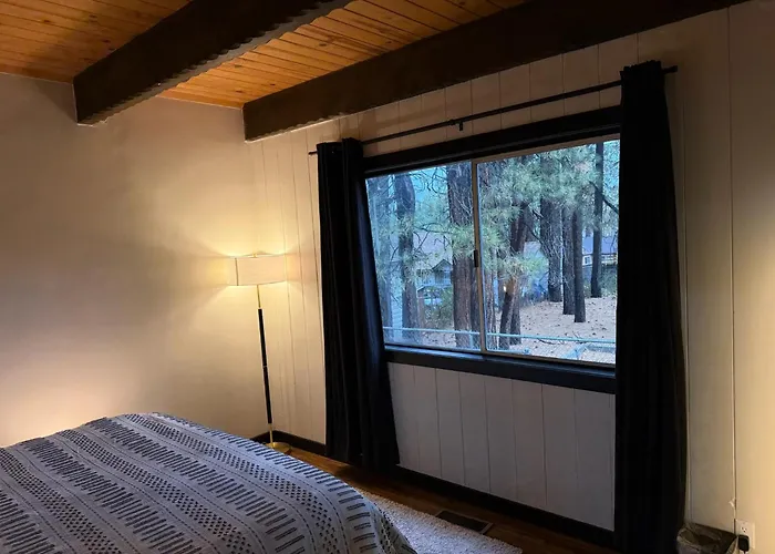 The Hideaway Big Bear | A Historic Log Cabin