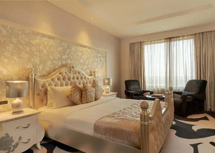 Le Meridien, Surat