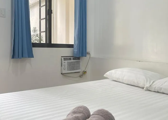 The Palines Apartment Hotel - Muntinlupa Near Evia