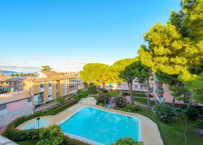 NEW Splash Lusso Con Piscine a 2 Passi Dal Mare