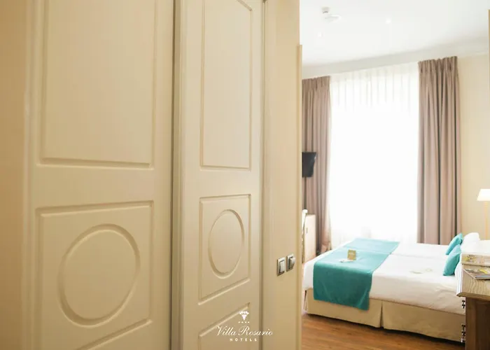 Hotel Villa Rosario, Palacete