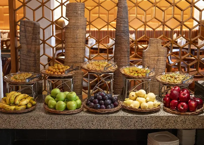 Hilton Luxor Resort & Spa