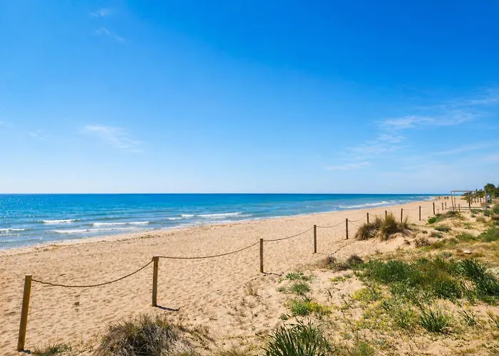 Relaxing Seafront Apartment Gava 20 Min From Bcn