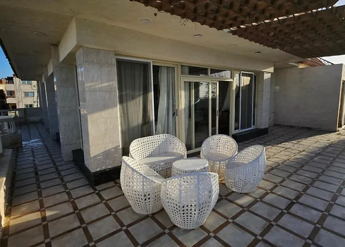 Villas With Direct Sea Views And Apartments With Partial Sea Views In Miami, Alexandria, Al Safwa Tower,