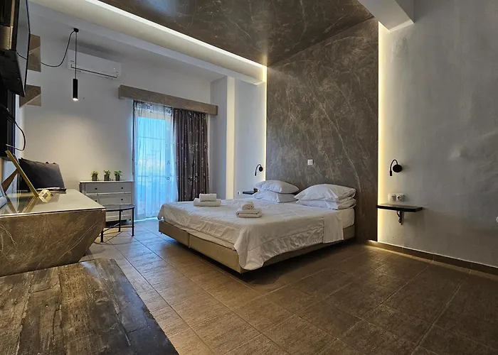Penelope Hotel