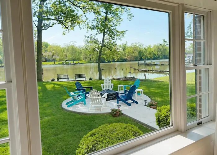 Annapolis Charm Waterfront Getaway Near Usna - Fish & Crab From Your Private Pier!