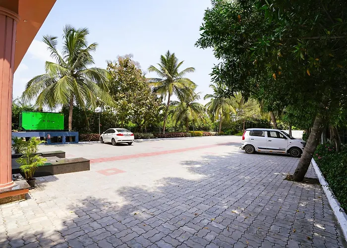 FabHotel Grand&Resorts