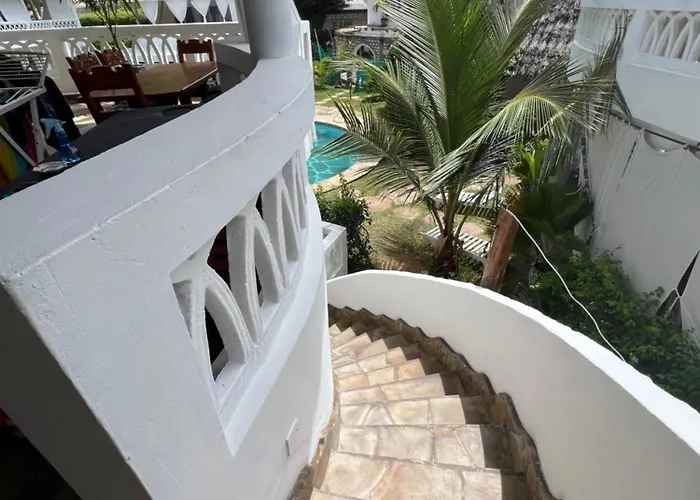 Cosy Cottage Marine Park At Malindi Beach