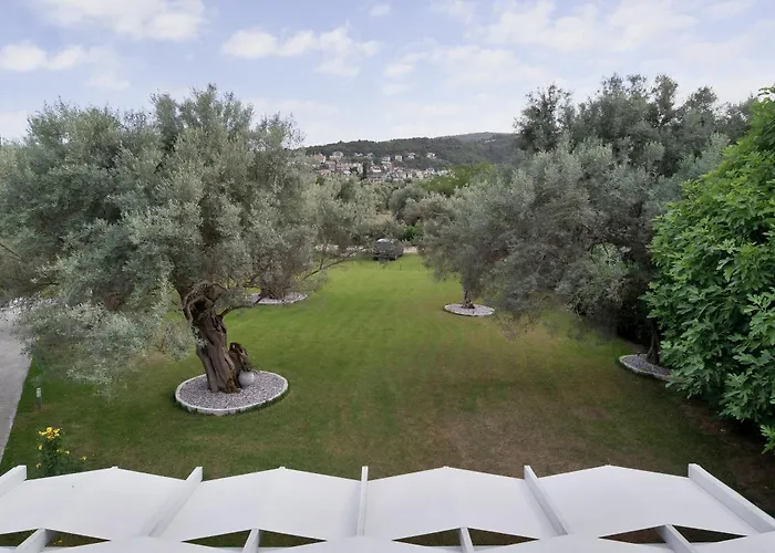 Elaia Apartment 2