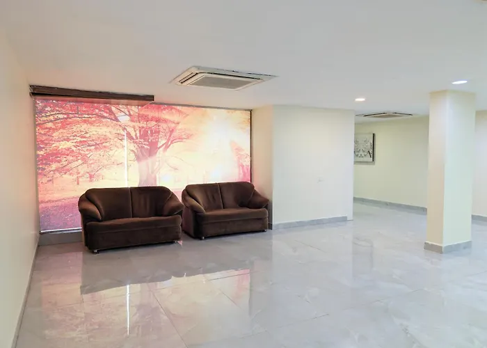Solaris Hotel And Club
