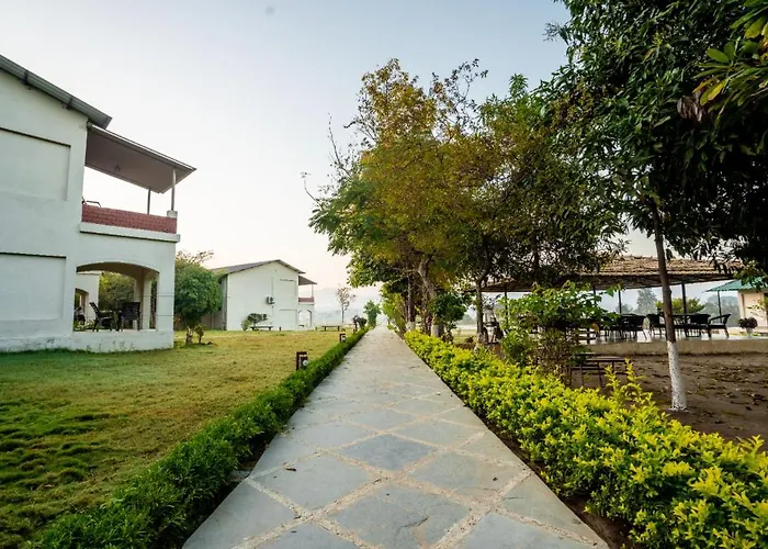 Greenscape Resort Satpura