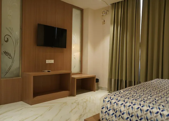 The Golden Valley Hotel And Resort , Sariska