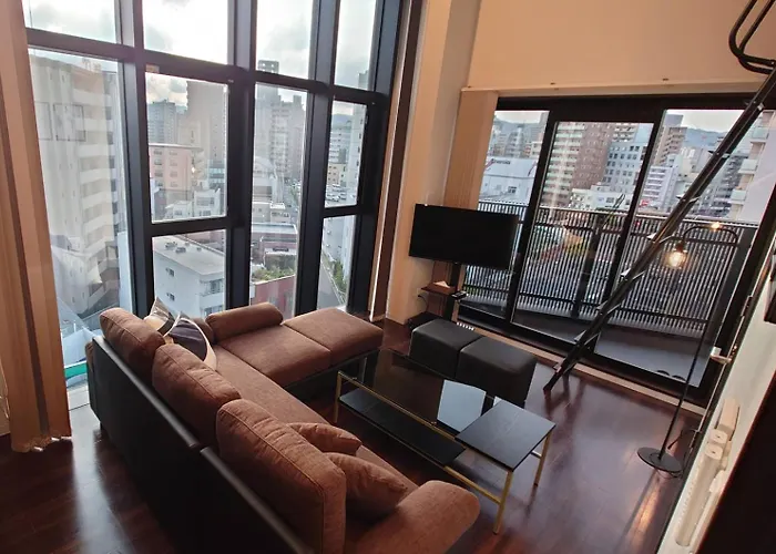 Neighbor'S Penthouse 竹屋