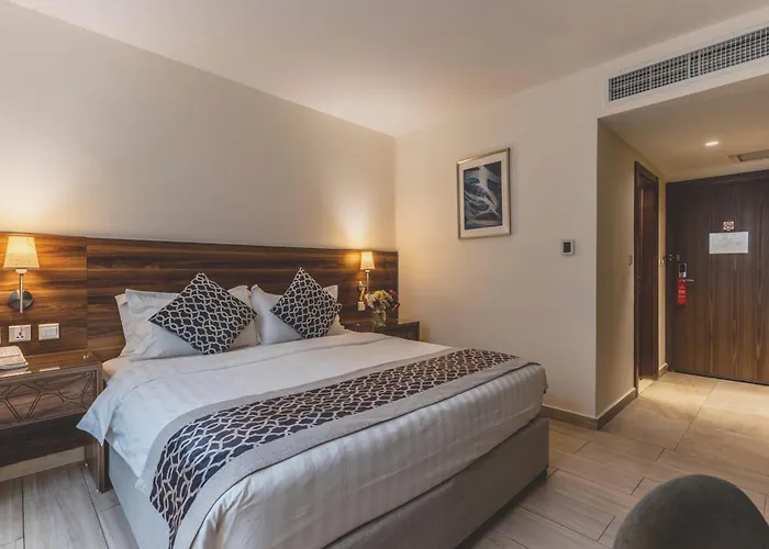Lacosta Hotel