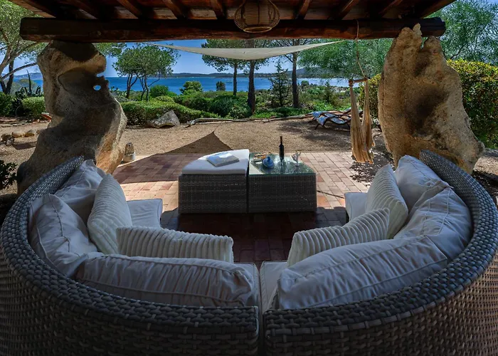 Villa Gaviel, villa con accesso diretto al mare