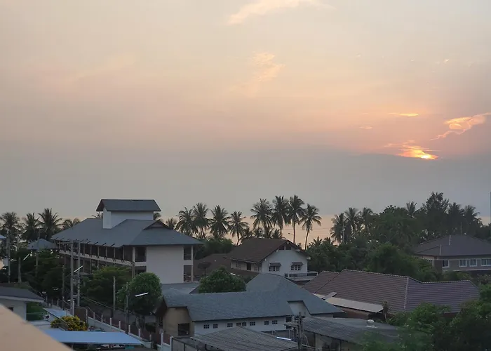 Execlusive Seaview 1 Bedroom Suite With Toproof Pool At The Patio Bangsaen