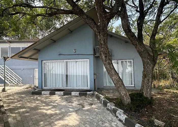 Kstdc Hotel Mayura Pine Top Nandi Hills