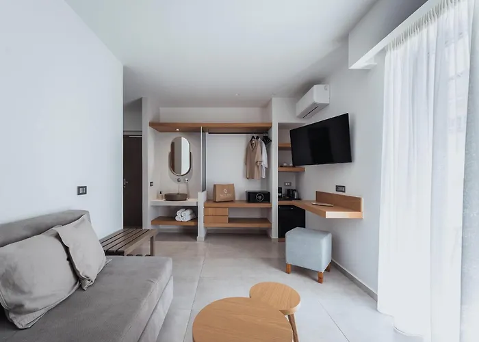 Batis Aero Beachfront Wellbeing Hotel