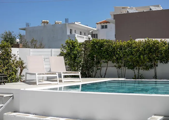Alexander Studios & Suites - Adults Only