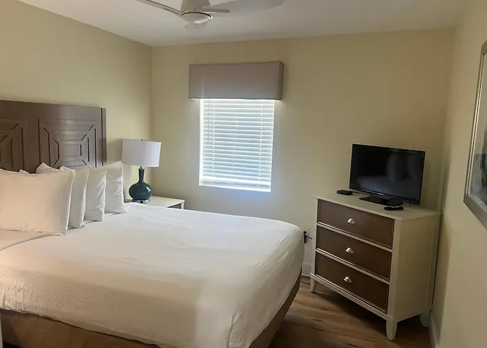 Destin Holiday Beach Resort
