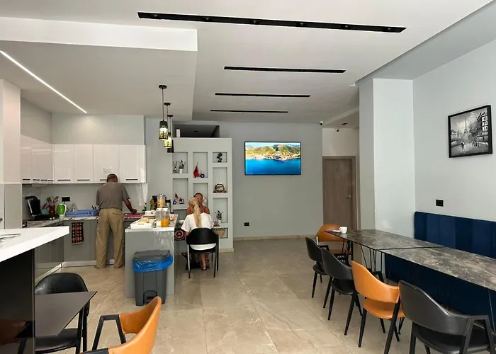 Central Boutique Hostel
