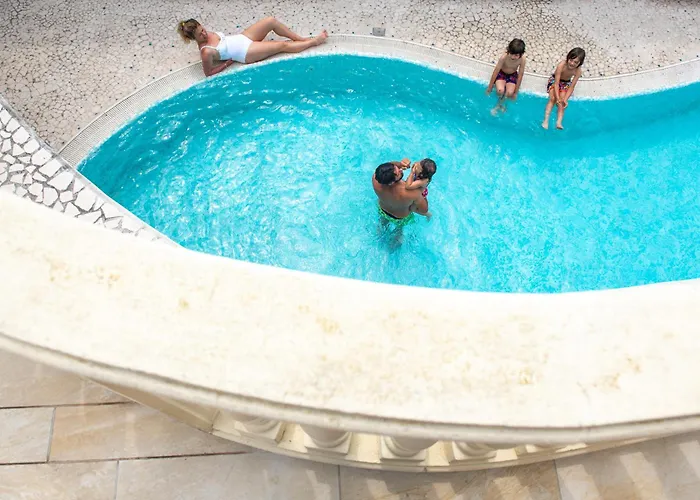 Hotel Mediterraneo Club Benessere