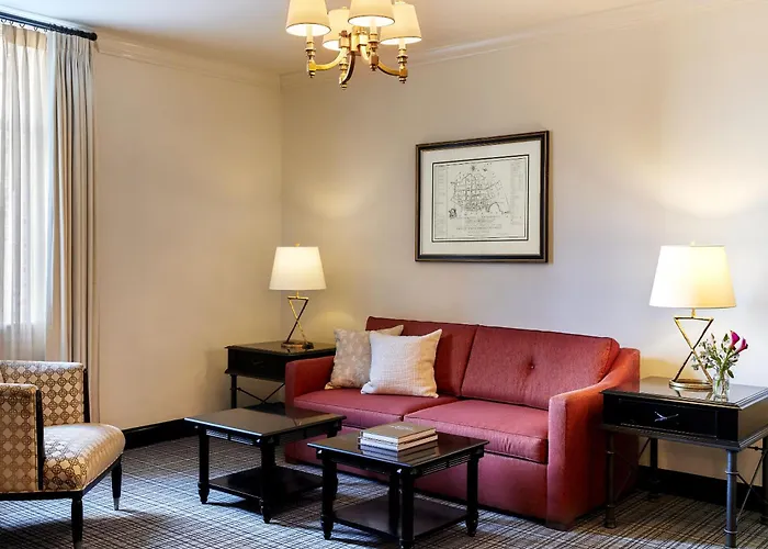 French Quarter Inn