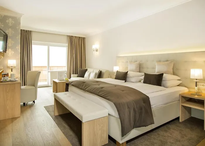 Small & Beautiful Hotel Gnaid
