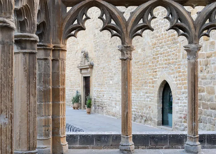 Parador De Olite
