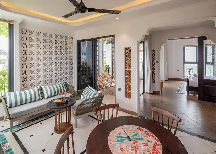 Seahorse Natalie Da Nang Hotel By Sujet Of Haviland