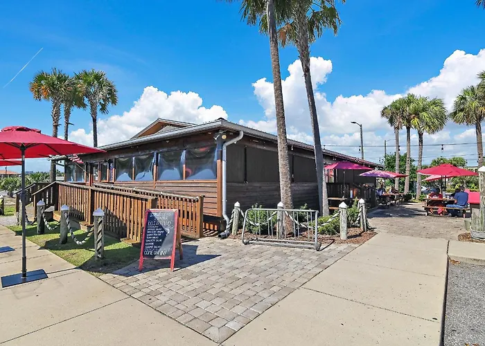 Islander Beach Resort 305
