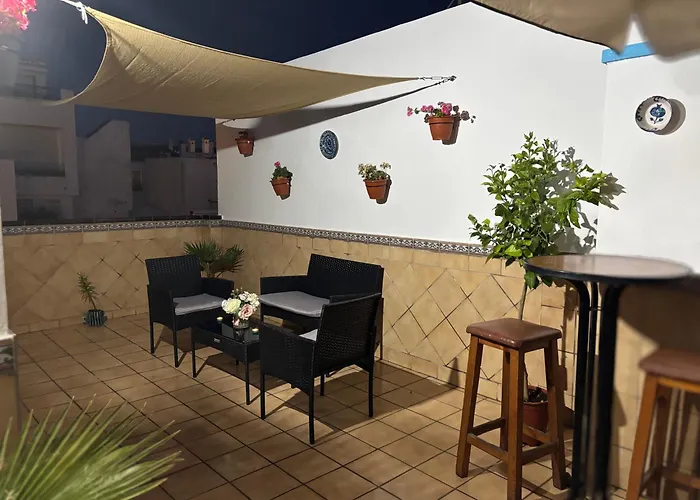Apartamentos Cantarero Maro Nerja